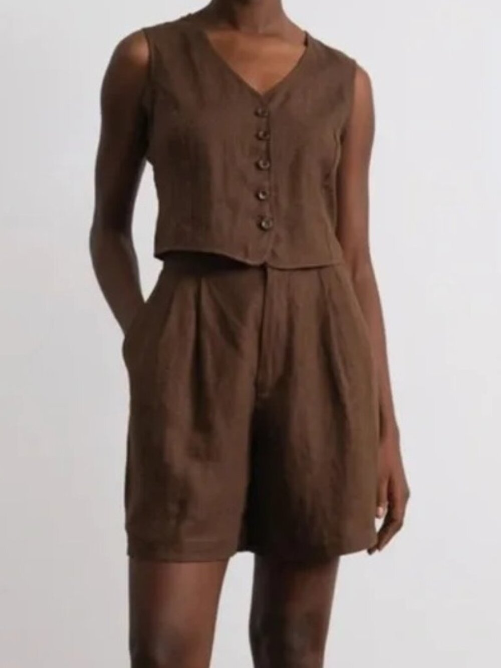 Ozma Pfeiffer Short in Manzanita Medium